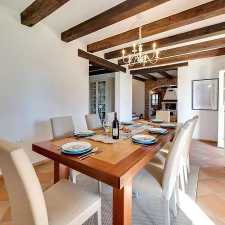 ヴィラ Avalon - Luxury With Pool In The Centre Of Istria *