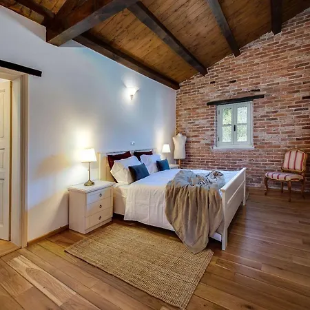 ヴィラ Avalon - Luxury With Pool In The Centre Of Istria *