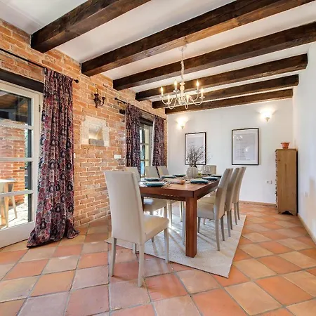 Avalon - Luxury With Pool In The Centre Of Istria Villa Tinjan