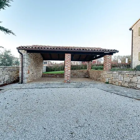 Avalon - Luxury With Pool In The Centre Of Istria Villa *