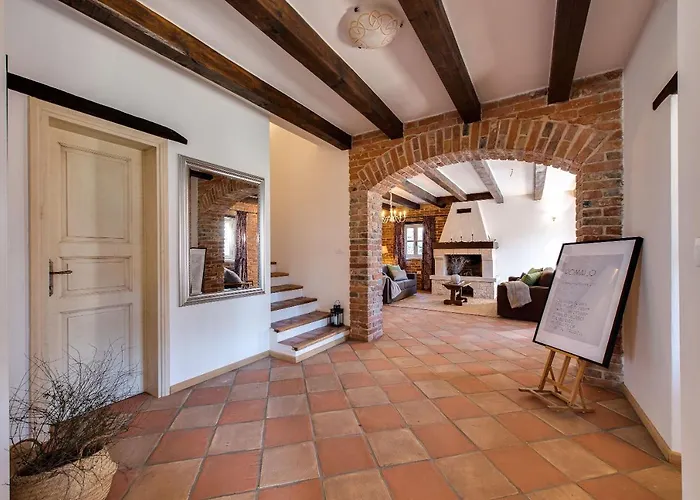 Avalon - Luxury With Pool In The Centre Of Istria Vila *