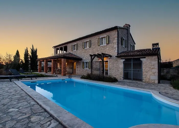Avalon - Luxury With Pool In The Centre Of Istria * Tinjan