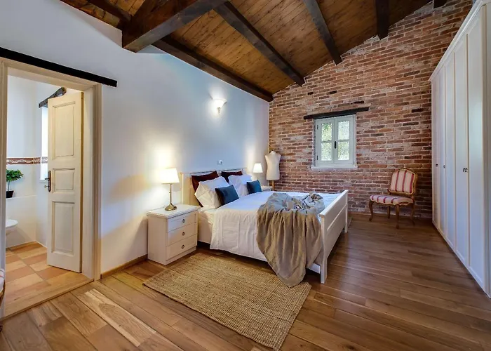 Vila Avalon - Luxury With Pool In The Centre Of Istria *