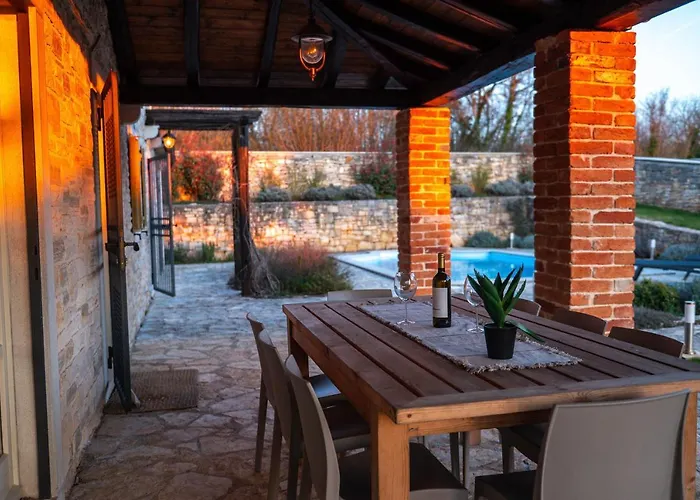 Avalon - Luxury With Pool In The Centre Of Istria * Tinjan